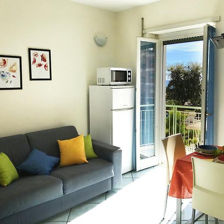 Residence Marconi Terracine Extérieur photo